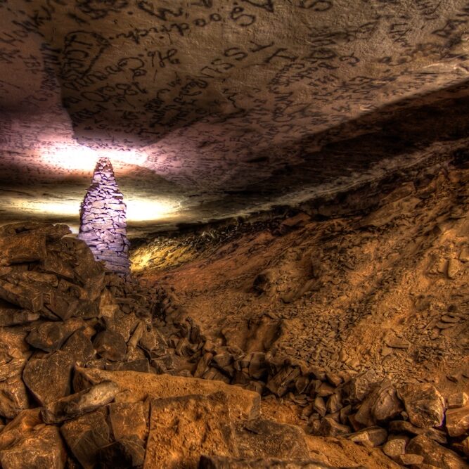 Mammoth cave farzin photo